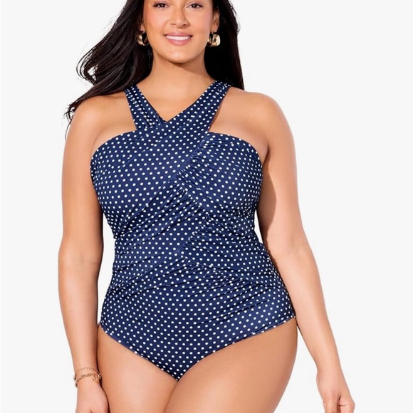 Swimsuit for all size 12 Black Ruched Swimsuit NWOT - Picture 7 of 8